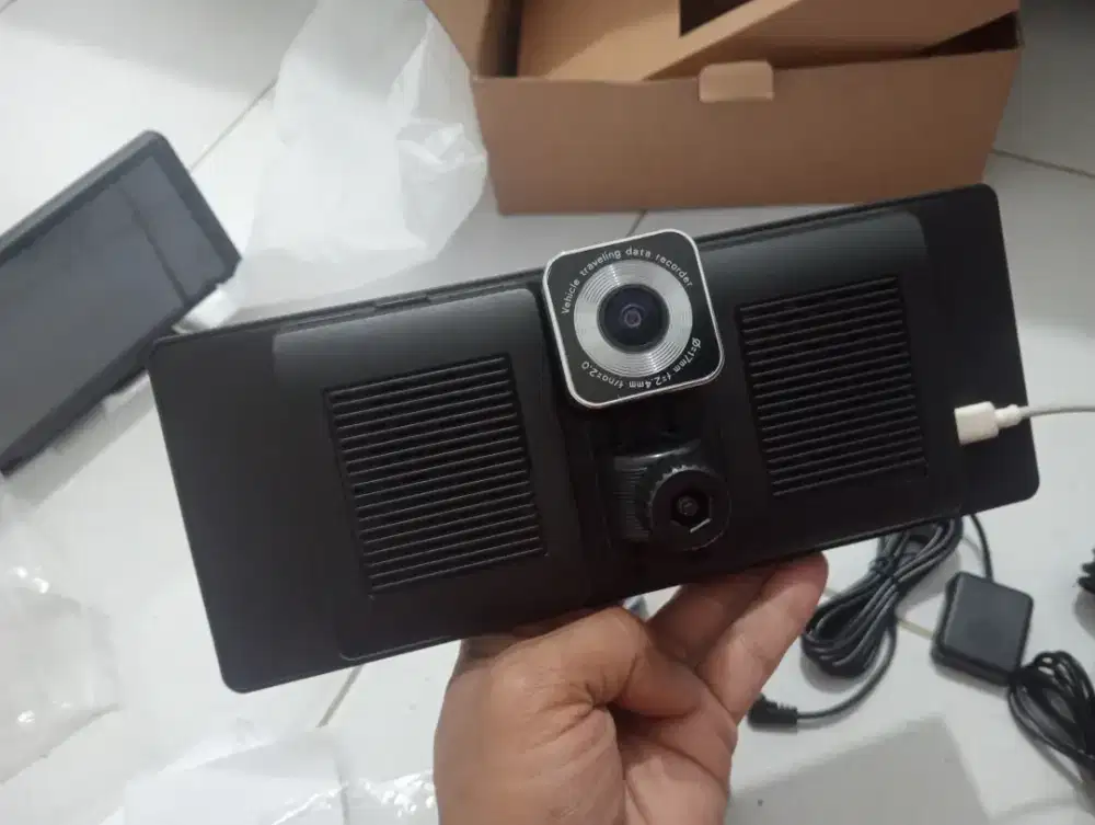 Dashcame head unit dua camera