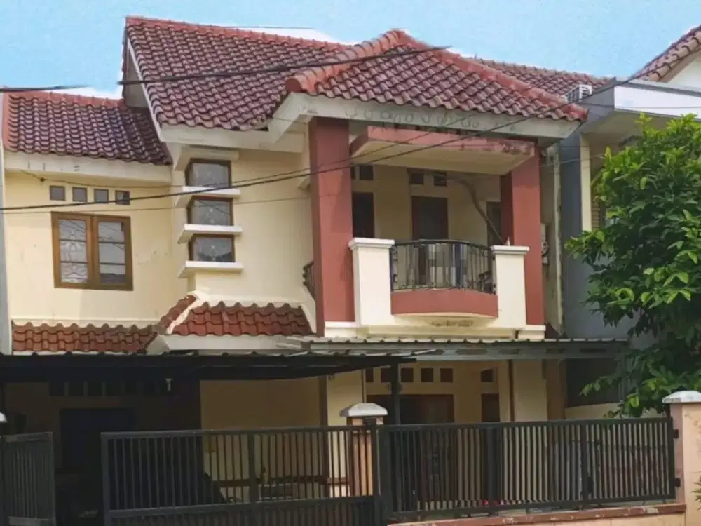 Dijual Rumah 2 Lantai di Kemang Pratama 3