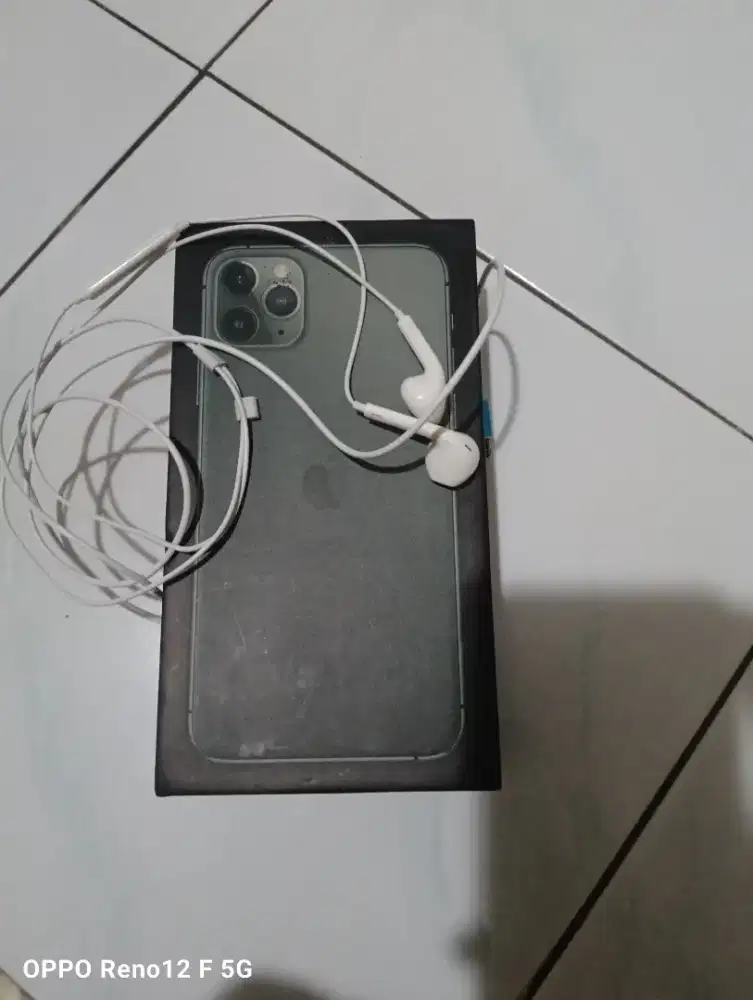 Di jual cepat iPhone 11 promax inter wifi only
