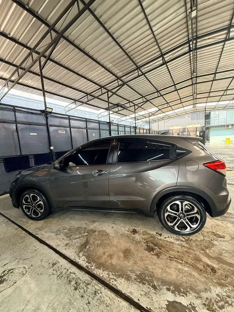 Honda HR-V 2021 Bensin