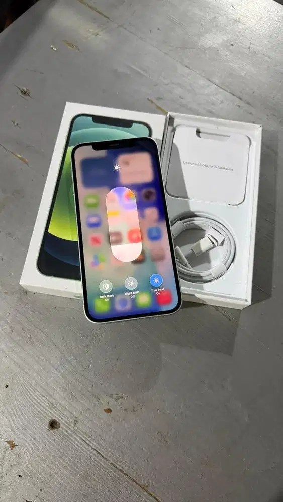 Iphone 12 Green 128GB Mulus Lengkap Terdaftar