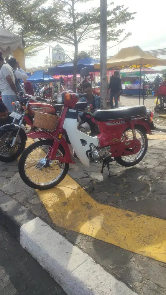 Motor antik supercup 800