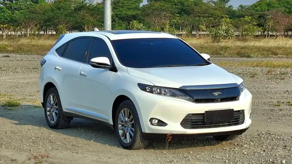Toyota Harrier Premium Advance 2014