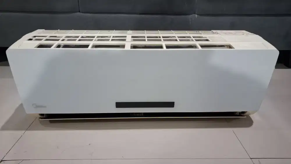 ​AC Midea 0.5 PK Fullset (Indoor + Outdoor + Remote) Tinggal Angkut