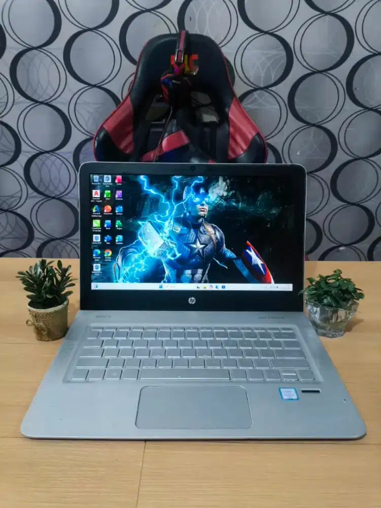 Laptop SuperSlim HP Envy 13 QHD+ Siap Pakai
