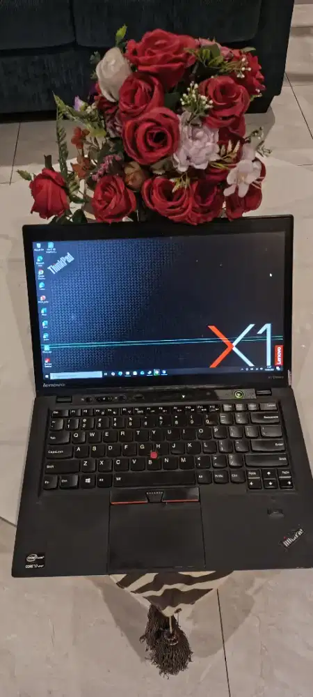 Lenovo thinkpad X1 carbon core i7 minusan