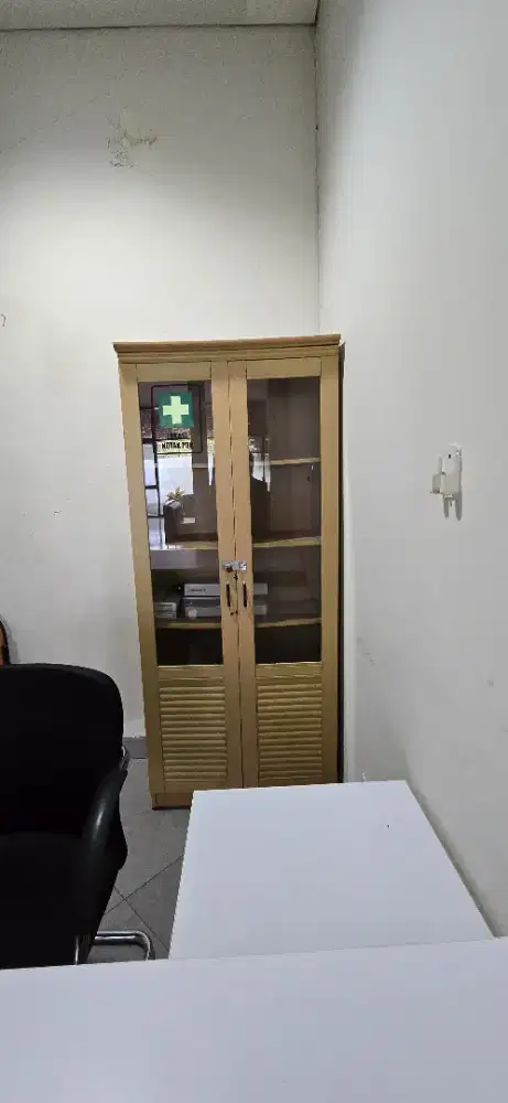 Lemari multifungsi