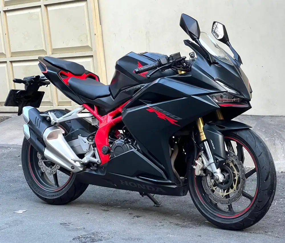 Honda CBR250RR ABS 2020 low KM 16rb hitam dof cbr 250rr 250 rr