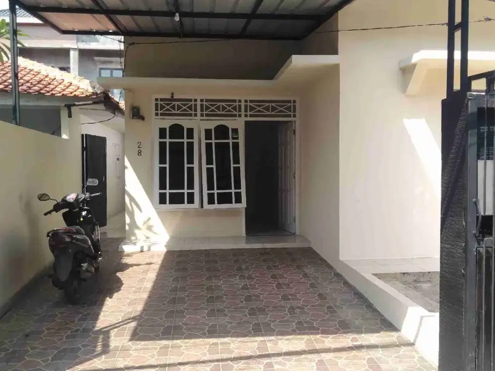 Rumah 1 Lantai Siap Huni Bisa Buat Kantor di Kemang Cipete