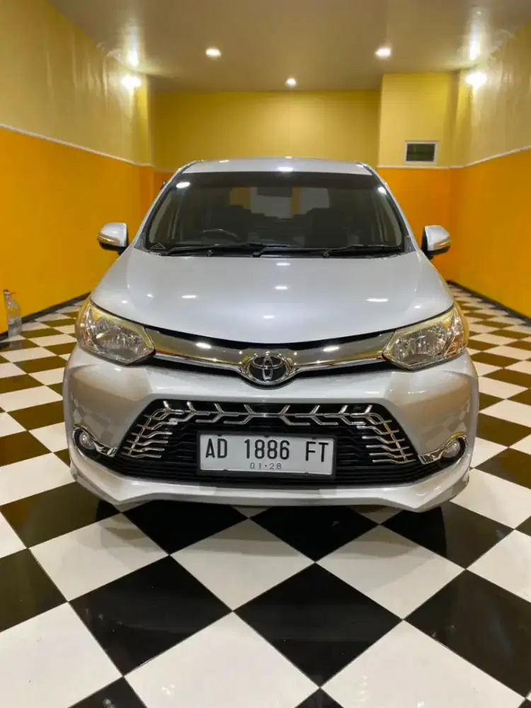 Toyota Veloz 1.3 matic bensin 2017
