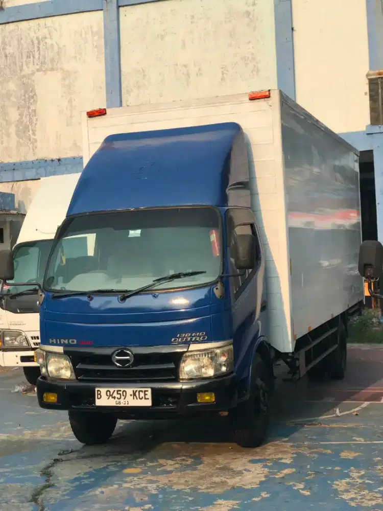 Hino Dutro 130MDL Long double box 26 kubik 2016