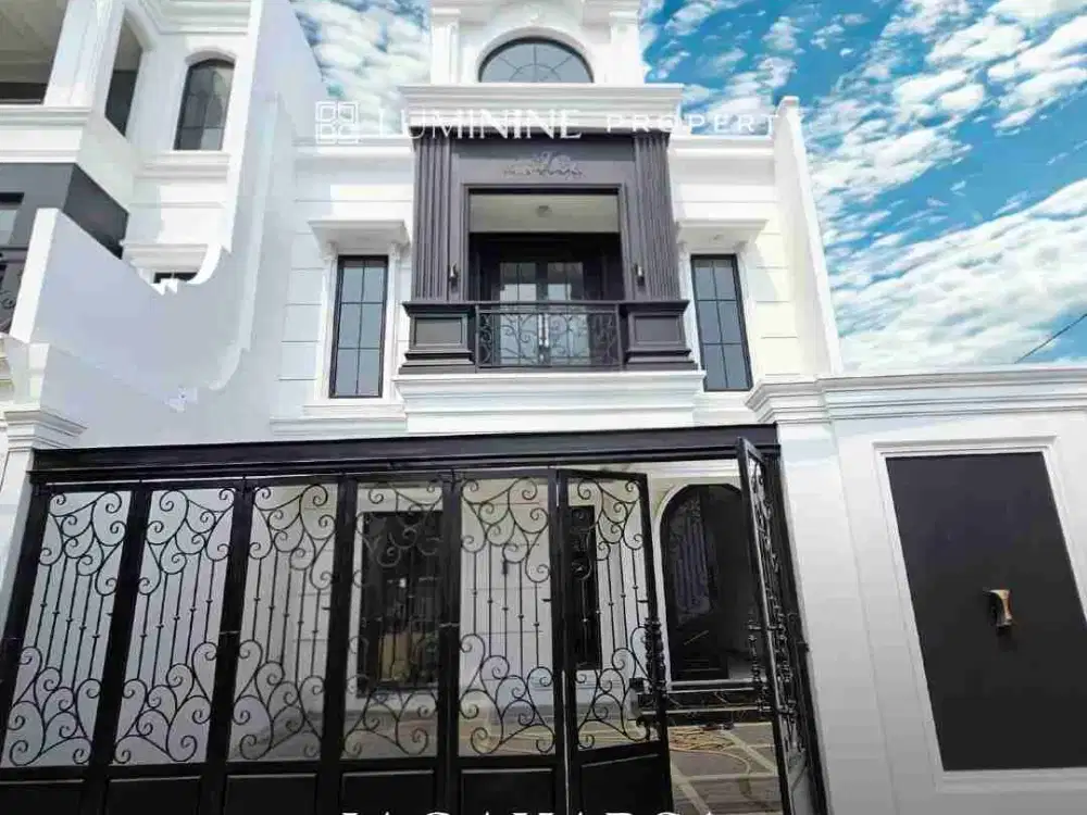 RUMAH AMERICAN CLASSIC, MEWAH DAN MEGAH DEKAT TOL ANDARA, JAKSEL
