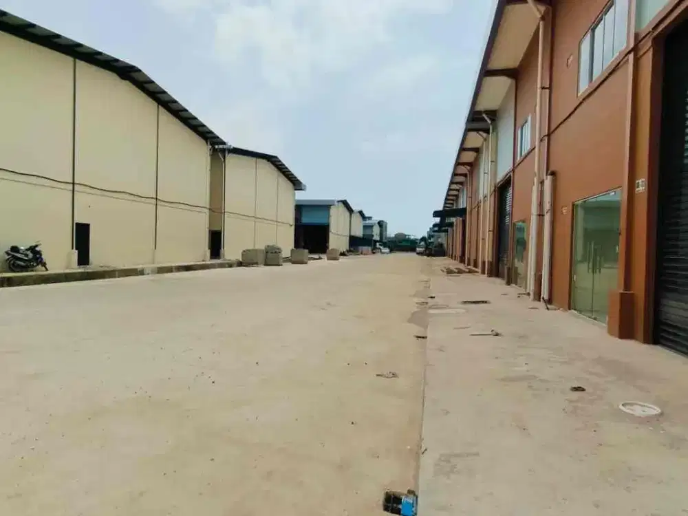 DiSewakan Pergudangan Warehouse Golden Park 6 Unit Gandeng Luas 1200 m2 Bengkong Laut