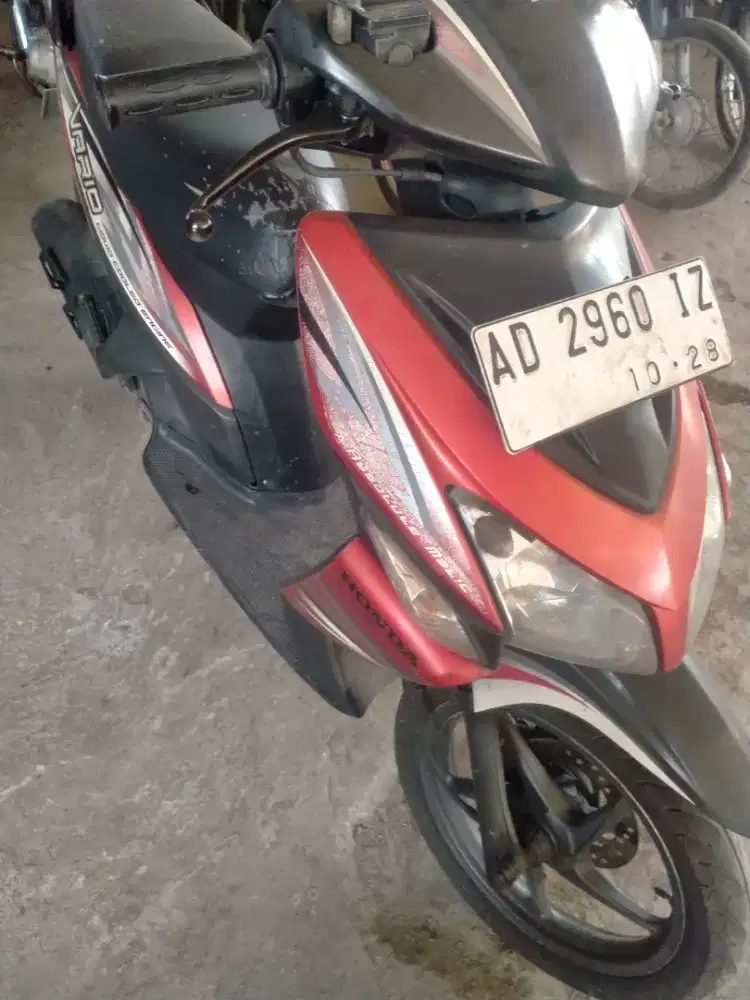 Vario cw 2013  komplit mesin bagus ex cewek