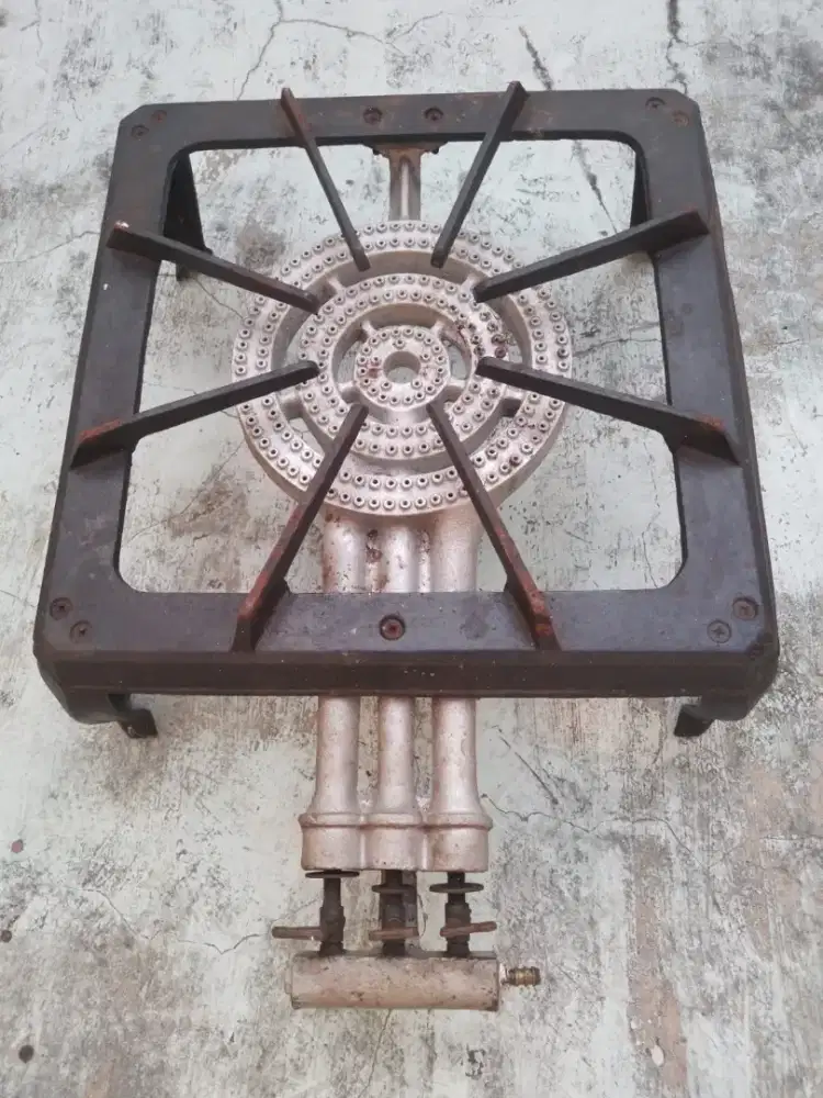 Kompor gas 3 kran/kompor cor kaki pendek