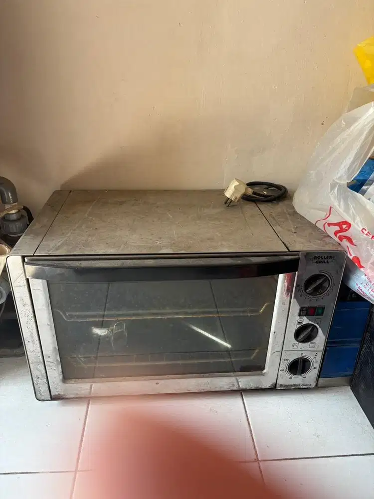 Oven panggang 12xx watt