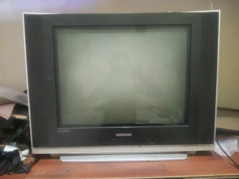 Tv tabung Samsung slim DNie.jr