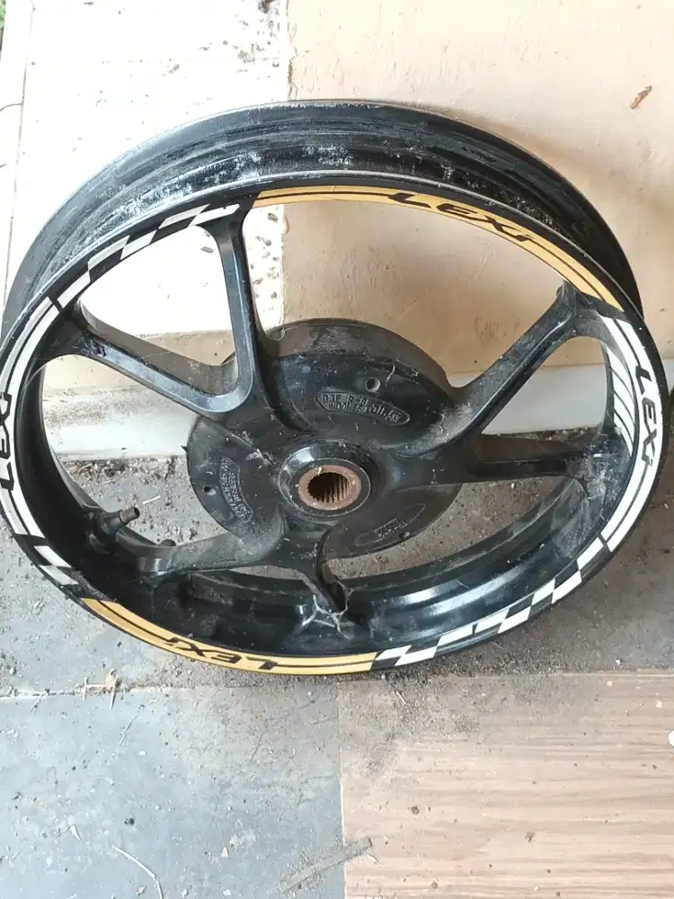 Jual velg belakang lexi