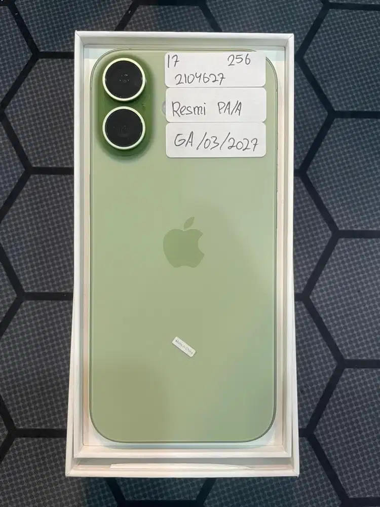 IPHONE 17 SECOND RESMI