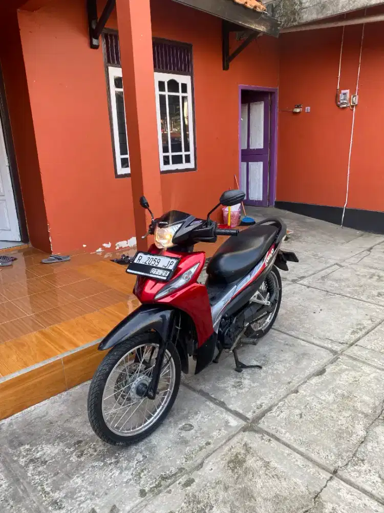 Jual Cepat Revo 110 CC cakep