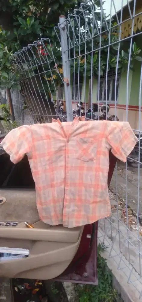Di jual baju kemeja 7 buah murah aja langsung bisa di pakai