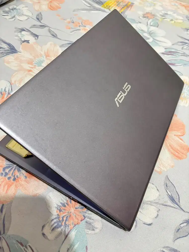 Asus Vivobook A412FL
