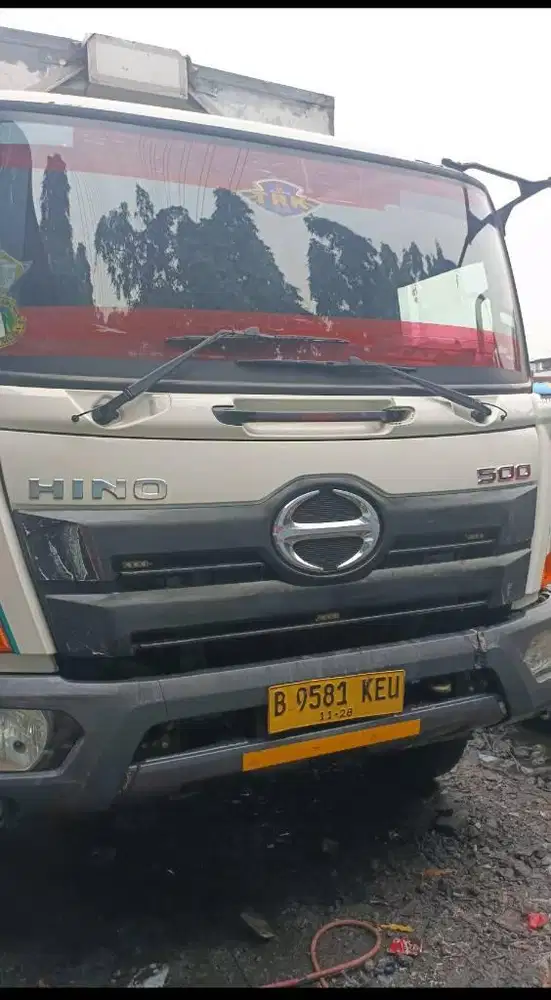 Truk Hino 500 Wingbox Fl 235 JW  th 2018