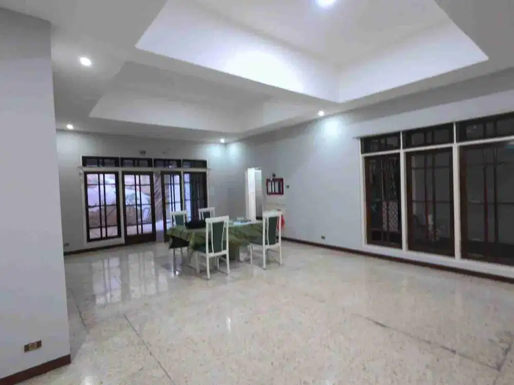 Disewakan Rumah Klampis Indah, area Sukolilo siap huni