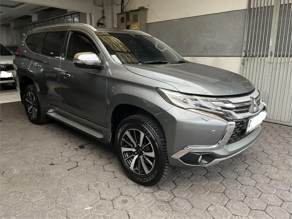 KM90RB MITSUBISHI PAJERO SPORT DAKAR AT DIESEL 2019 NIK 2018 AUTOMATIC