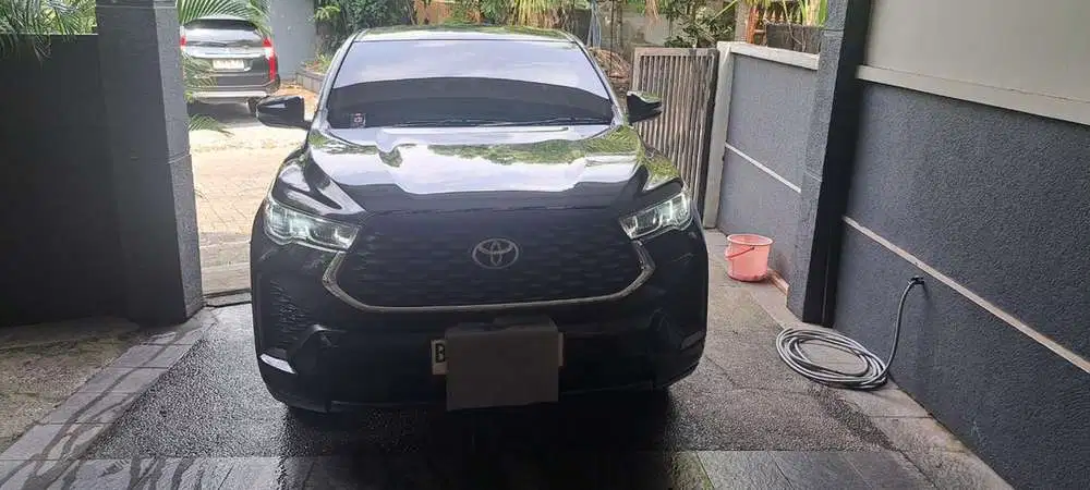 Toyota Kijang Innova 2024 Bensin