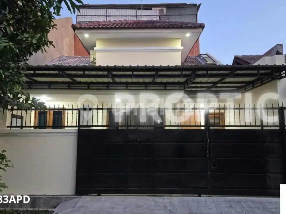 Rumah 2 Lantai Rungkut - Rm283apd
