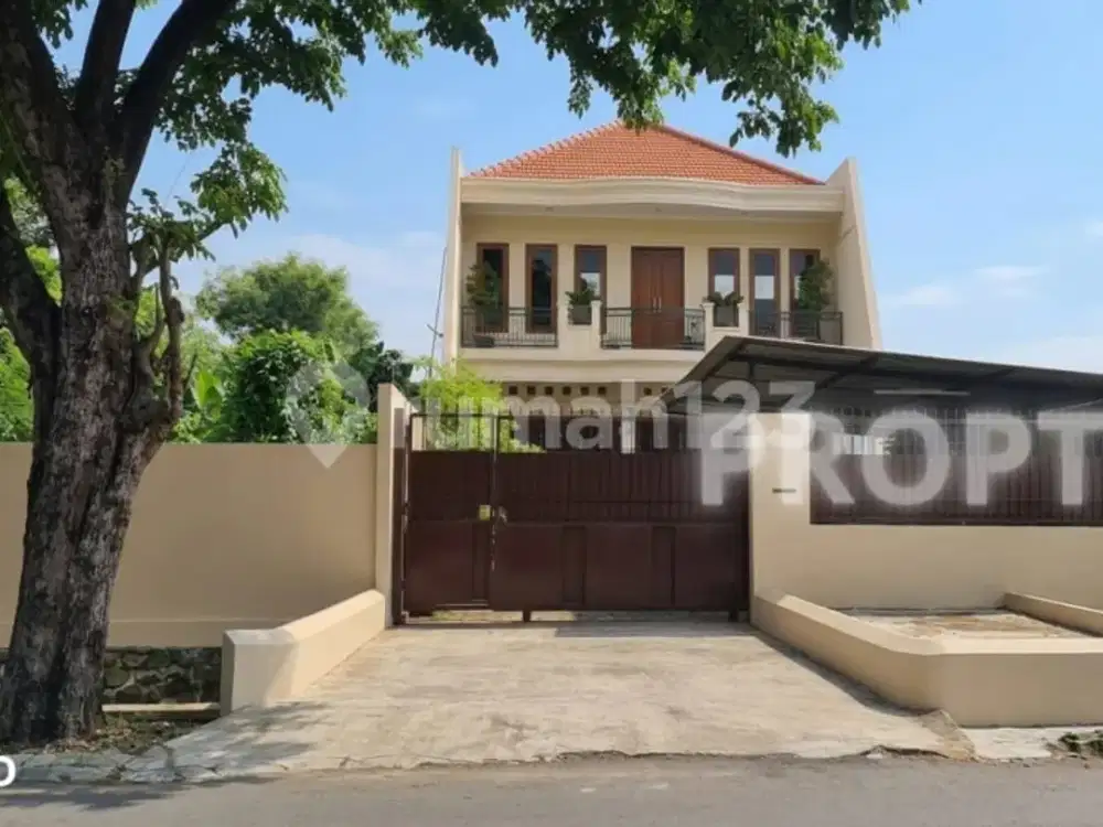 Rumah 2 Lantai Sukosemolo Siurabaya - Rm254apd