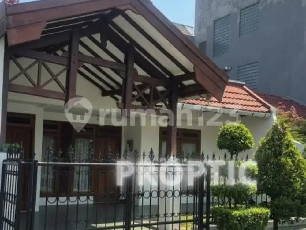 Rumah 1 Lantai Wonocolo Surabaya - Crm292apd