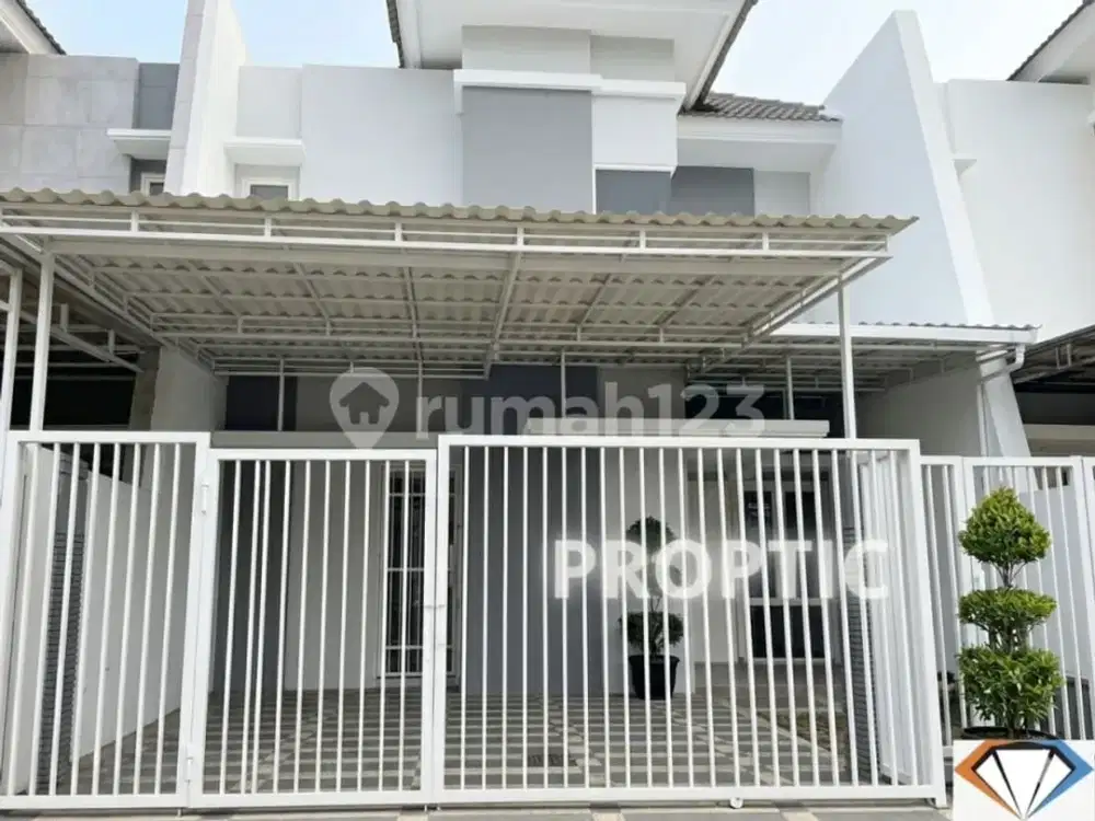 Rumah 2 Lantai Pondok Tjandra Waru Sidoarjo - Rm027apd