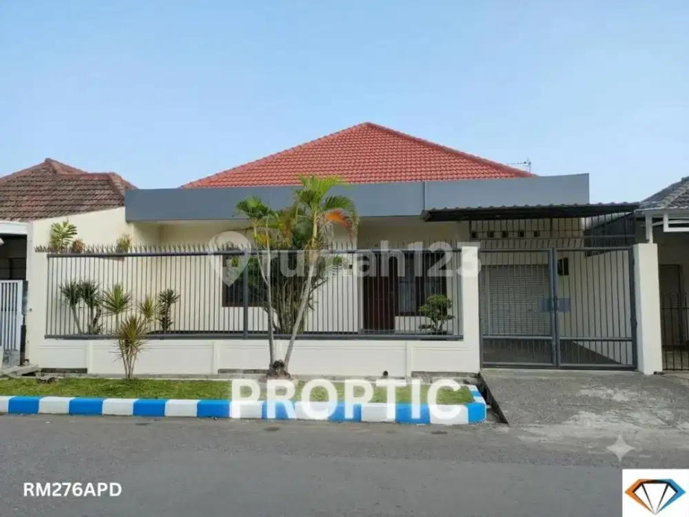 Rumah 1 Lantai Wonocolo Surabaya - Rm276apd
