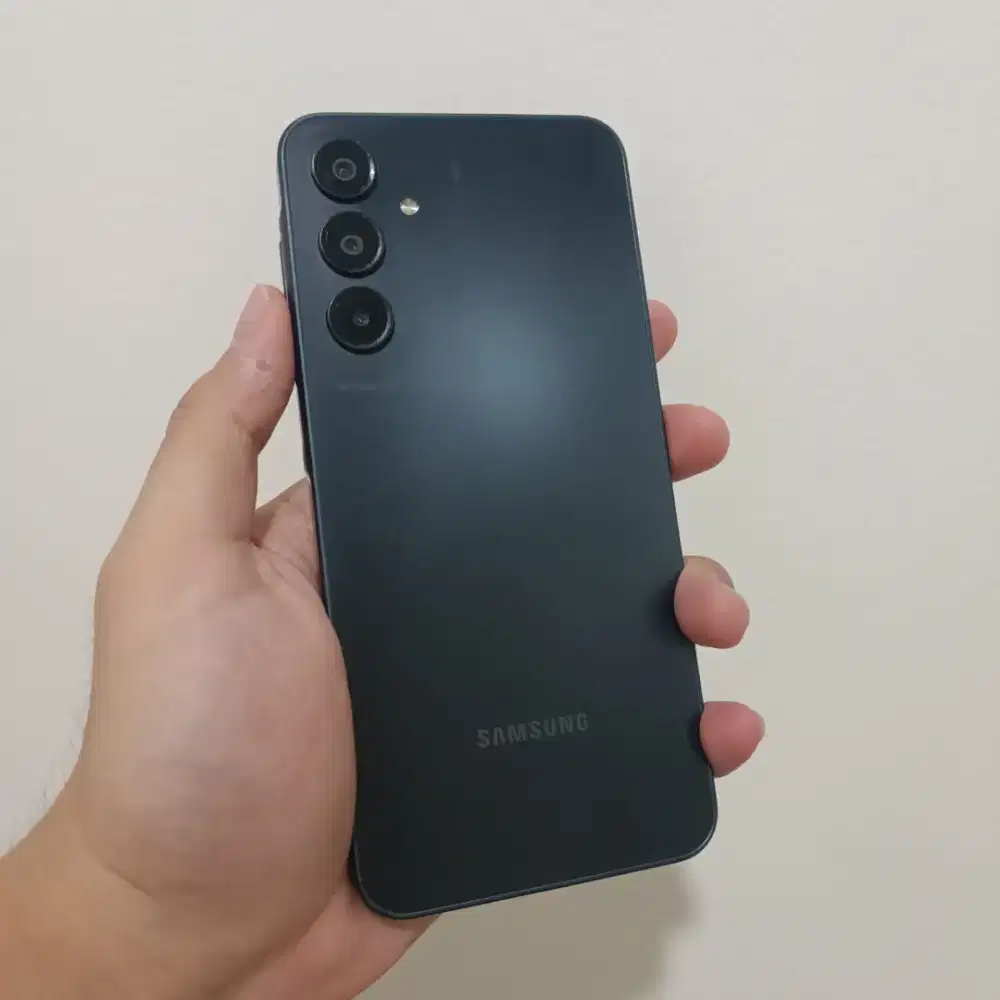 Samsung A16 4g 8/128 second hp charger