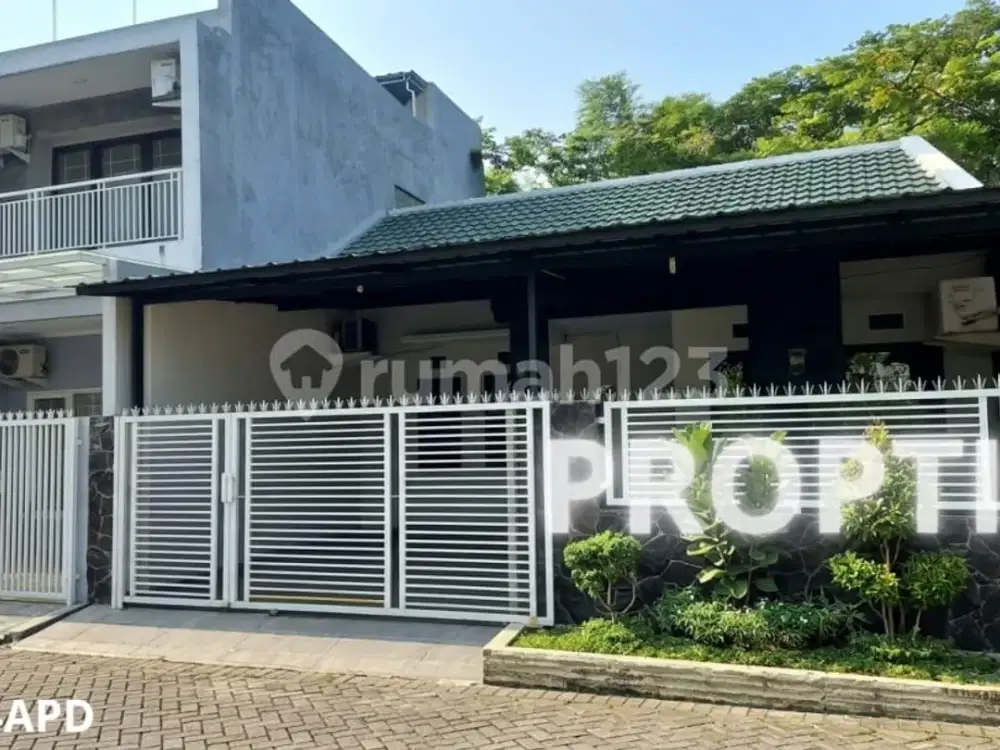 Rumah 1.5 Lantai Sukolilo Surabaya - Rm244apd