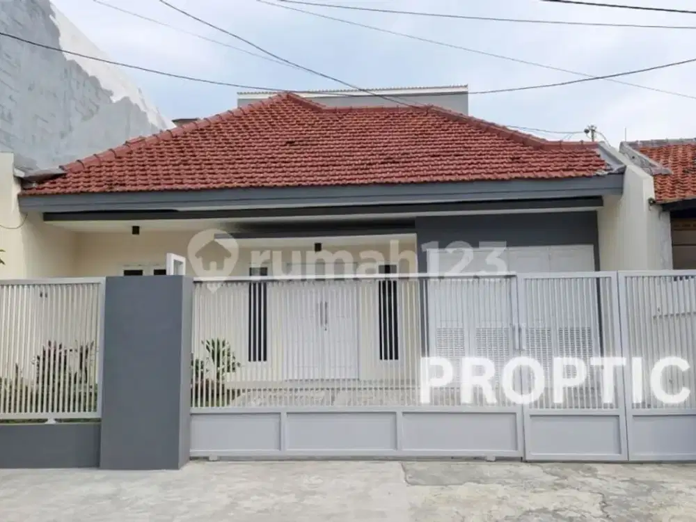 Rumah 1.5 Lantai Rungkut Surabaya - Rm106apd