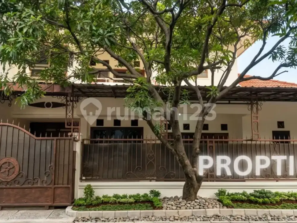 Rumah 2 Lantai Rungkut Surabaya - Rm066apd