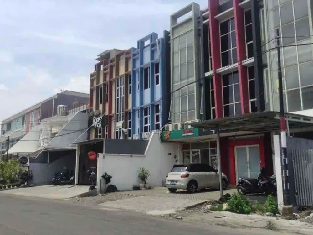DIJUAL RUKO 3 LANTAI SURABAYA
DEKAT UK PETRA