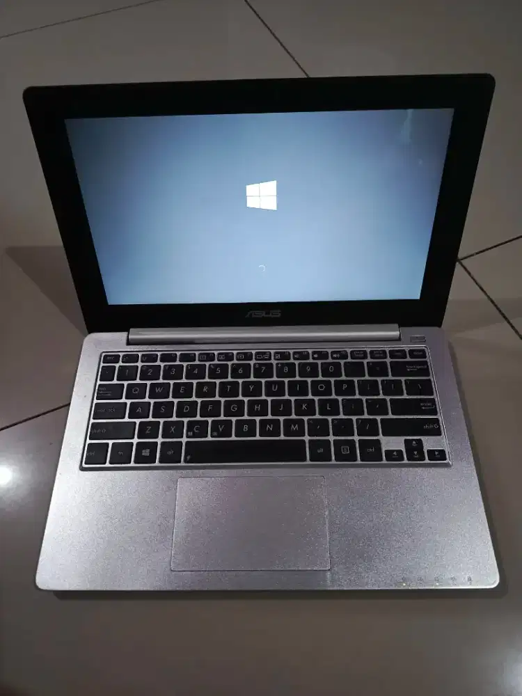 Asus slim x201 Celeron 1007u ram 4gb HDD 320gb