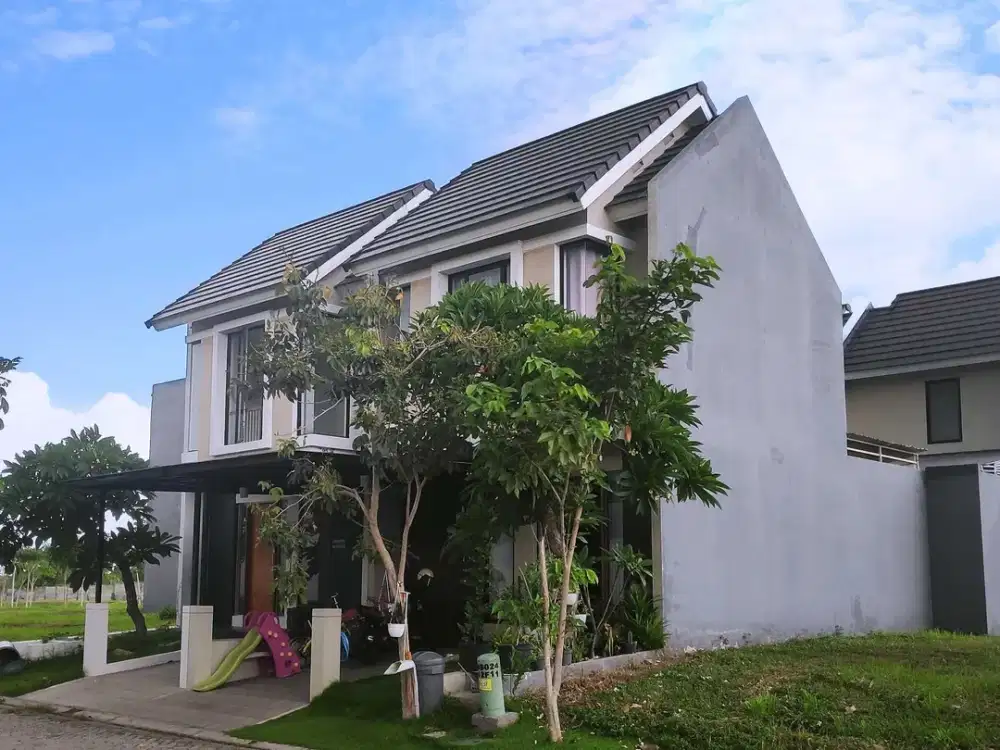 Disewakan Rumah Northwest Hill 2LT 2KT LT72m Dekat Universitas Ciputra Citraland Utara Surabaya Barat