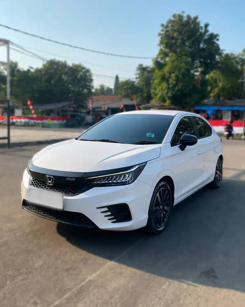 Honda City Hatchback RS 1.5 CVT 2021 – Putih | Cash / Over Kredit