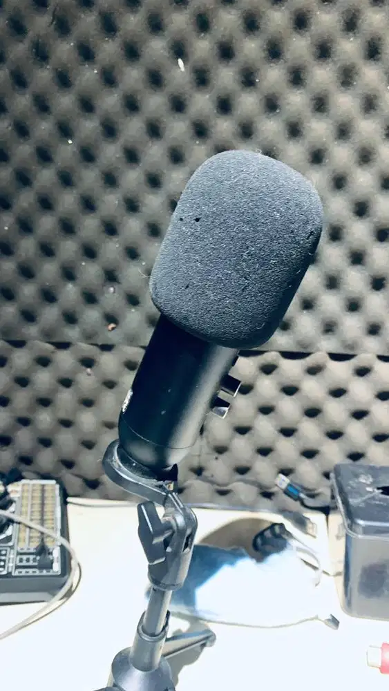 Mic Condenser merk Fantech Leviosa MCX01