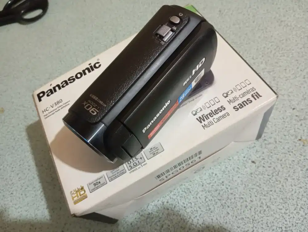 Panasonic Handycam HC-V380