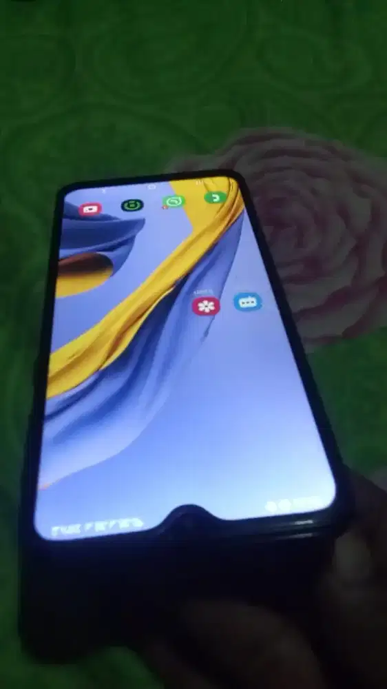Samsung         M30s