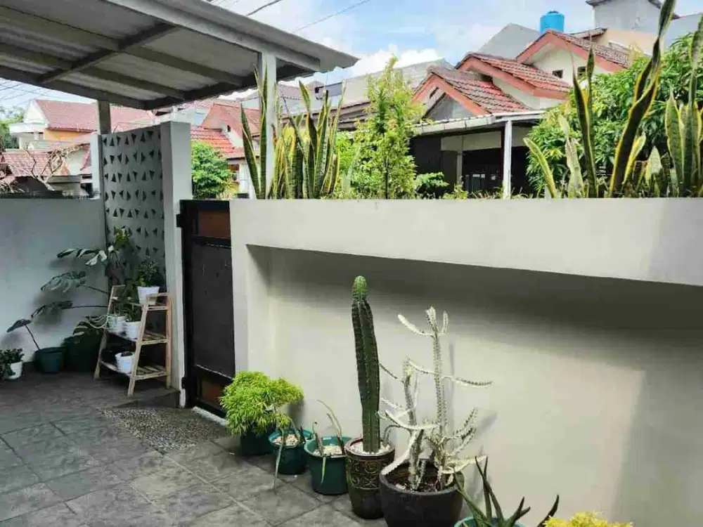 Rumah semi furnished Villa Pamulang Mas