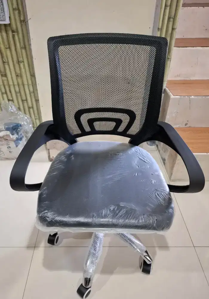 Kursi Kantor Baru