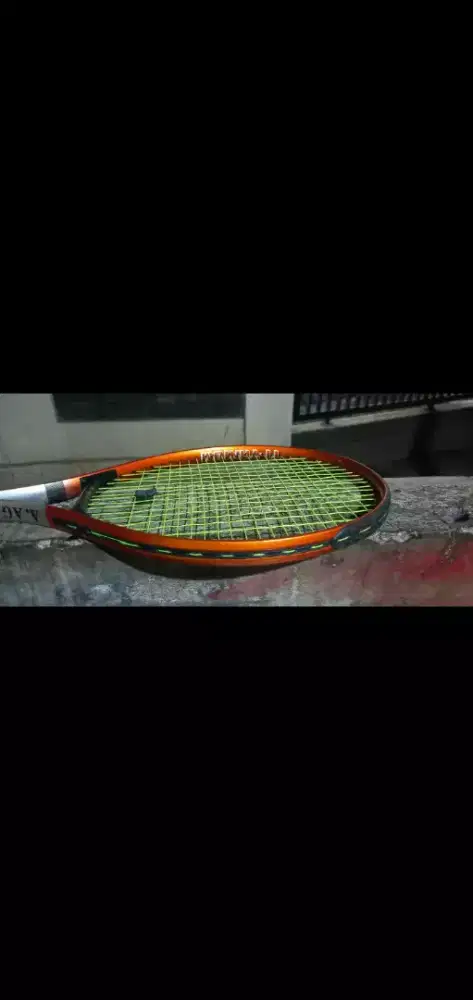 Raket Tenis merk Agassi