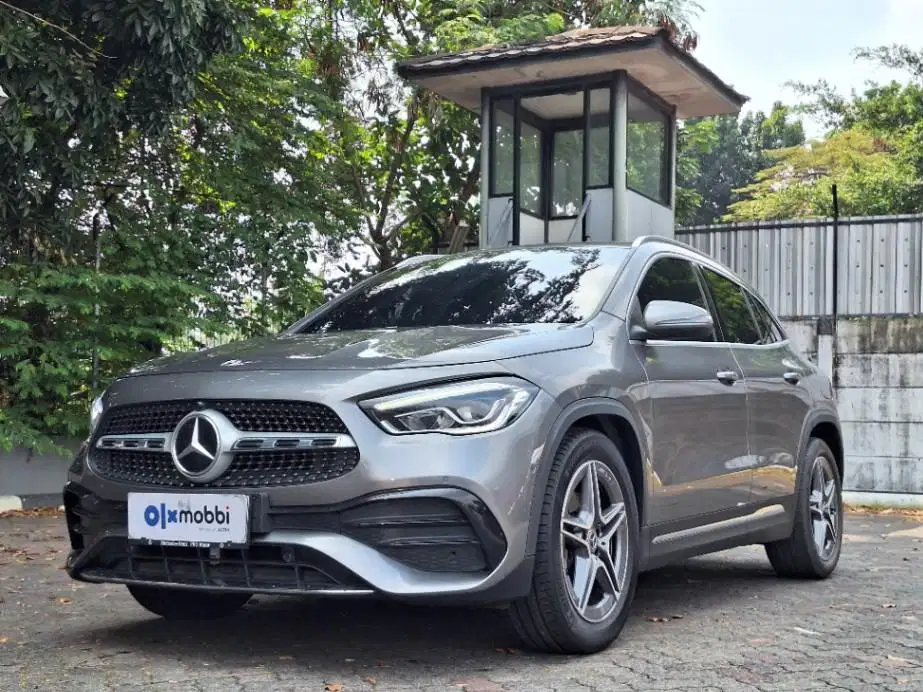 Garansi 1 Th - Mercedes-Benz GLA200 1.3 AMG Line Bensin AT 2023